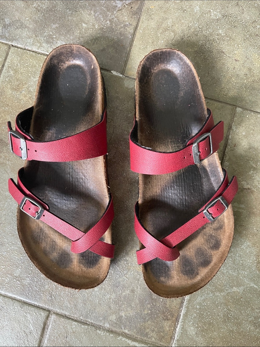 Birkenstock sandals Women’s 10 burgundy